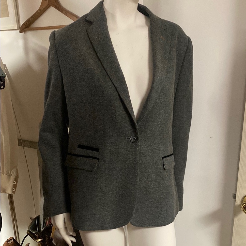 House Of Cavani Herringbone Gray Blazer